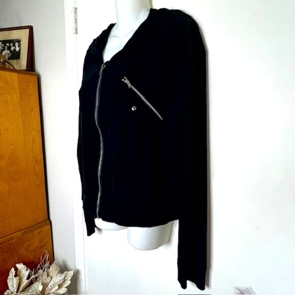 FABLETICS ZINNIA END GAME BLACK CROPPED BOMBER JACKET SIZE XL - Picture 6 of 10